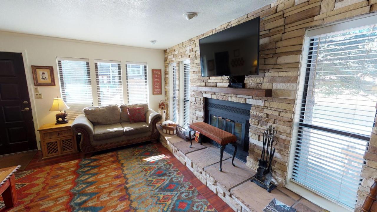 Claim Jumper 8 Townhouse With High Speed Wifi Appartement Red River Buitenkant foto